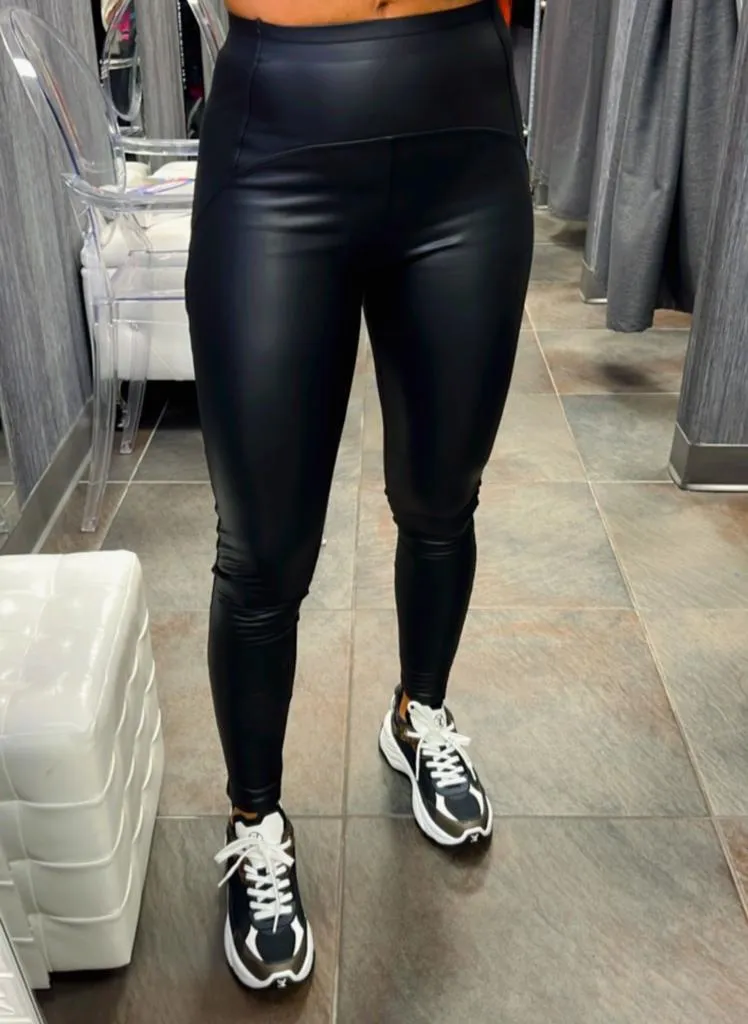 4227 High waist Leather leggings