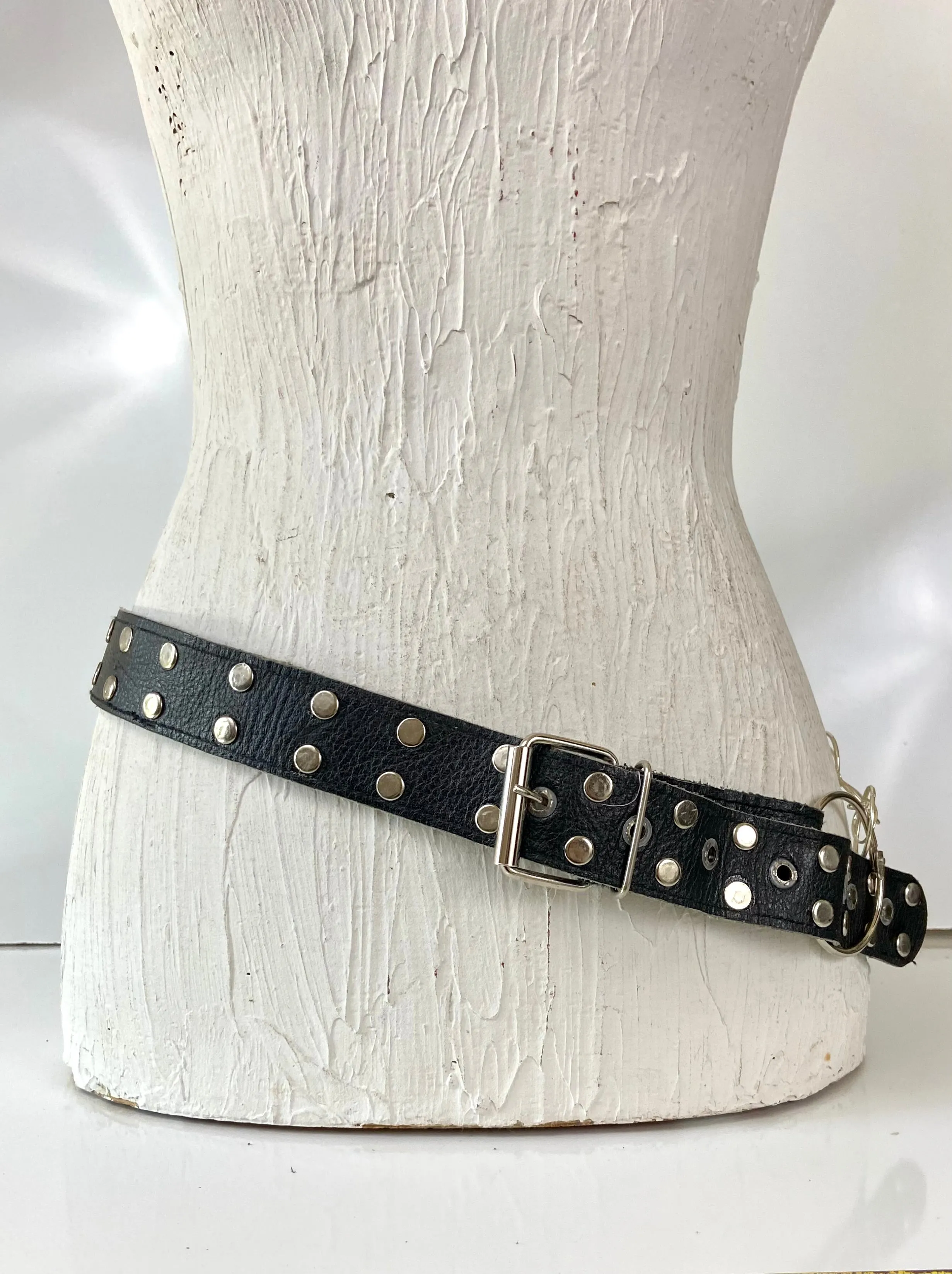Black and silver chain
