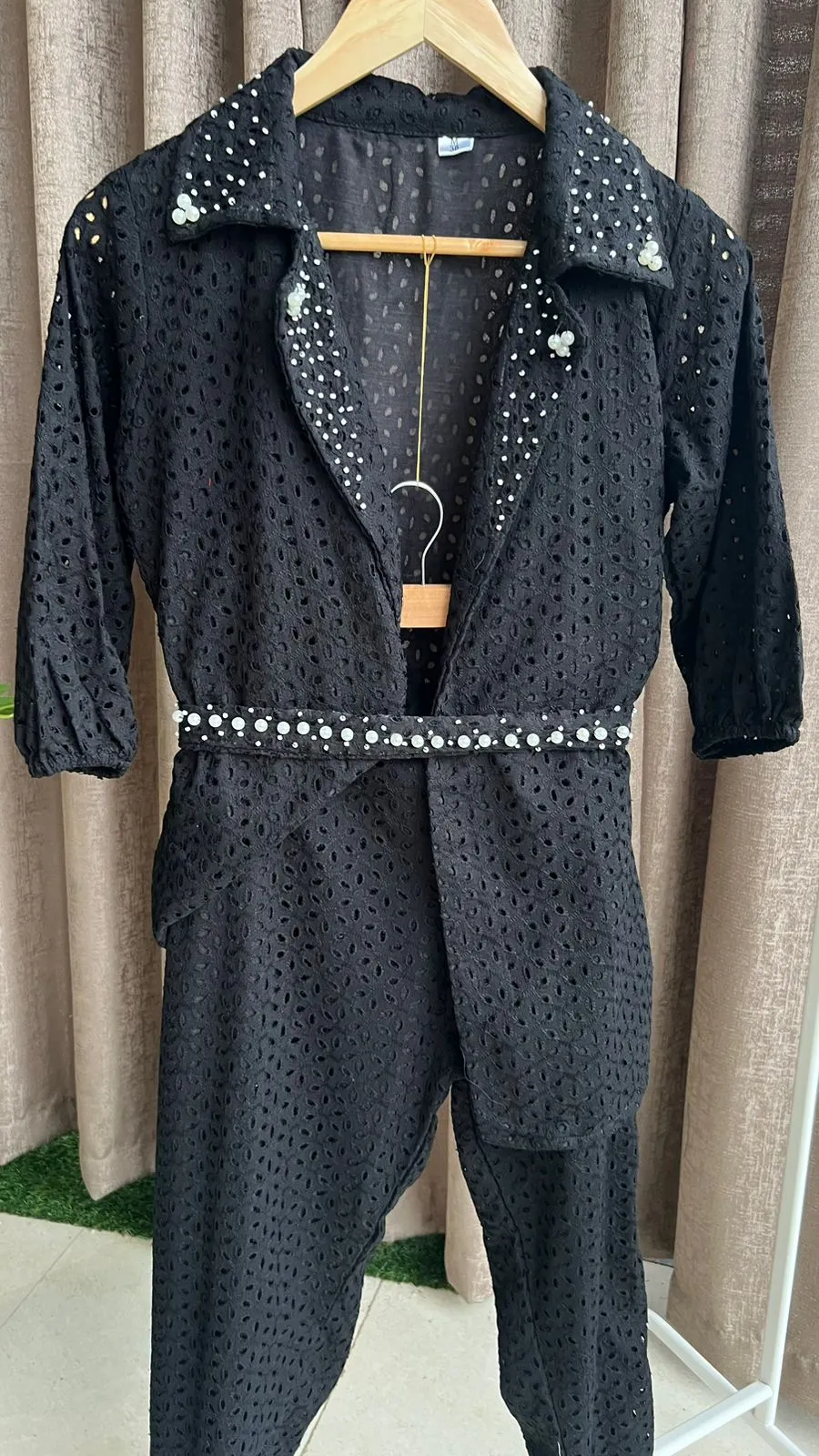 Black pearl worked coord set