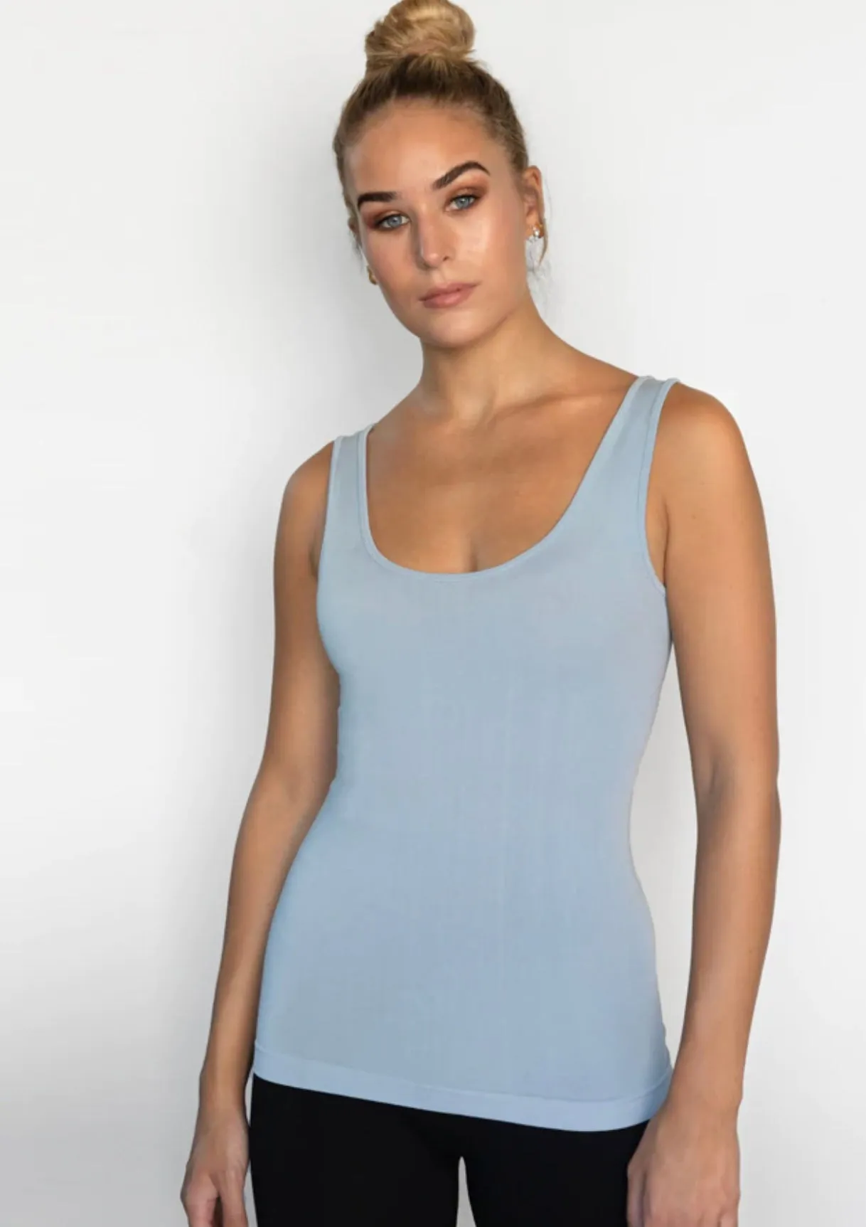 C'EST MOI BAMBOO SHORT TANK*