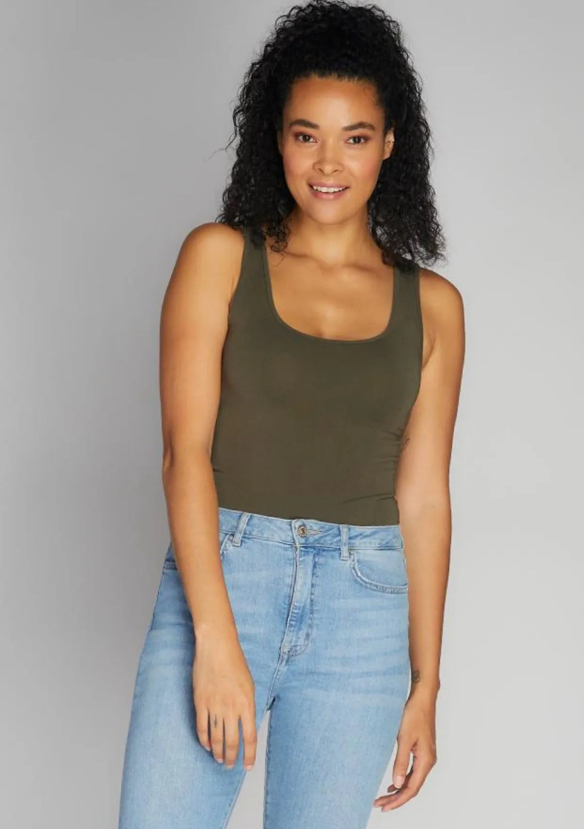 C'EST MOI BAMBOO SHORT TANK*