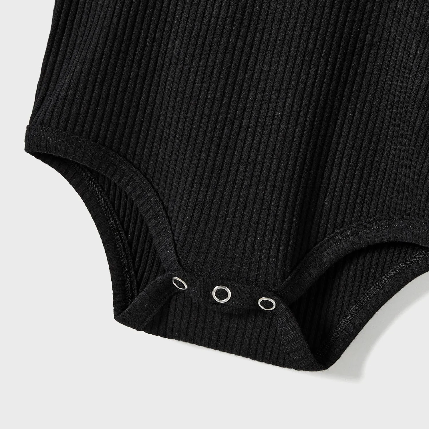 Family Matching black  dot dresses and Long-sleeve Colorblock Tops Sets