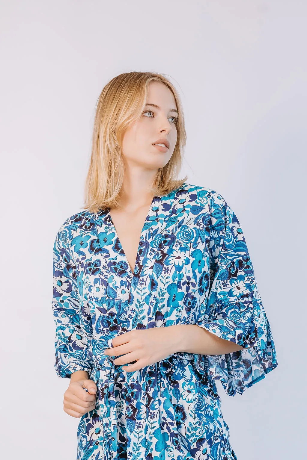 Gown/Kimono - Short - Blues