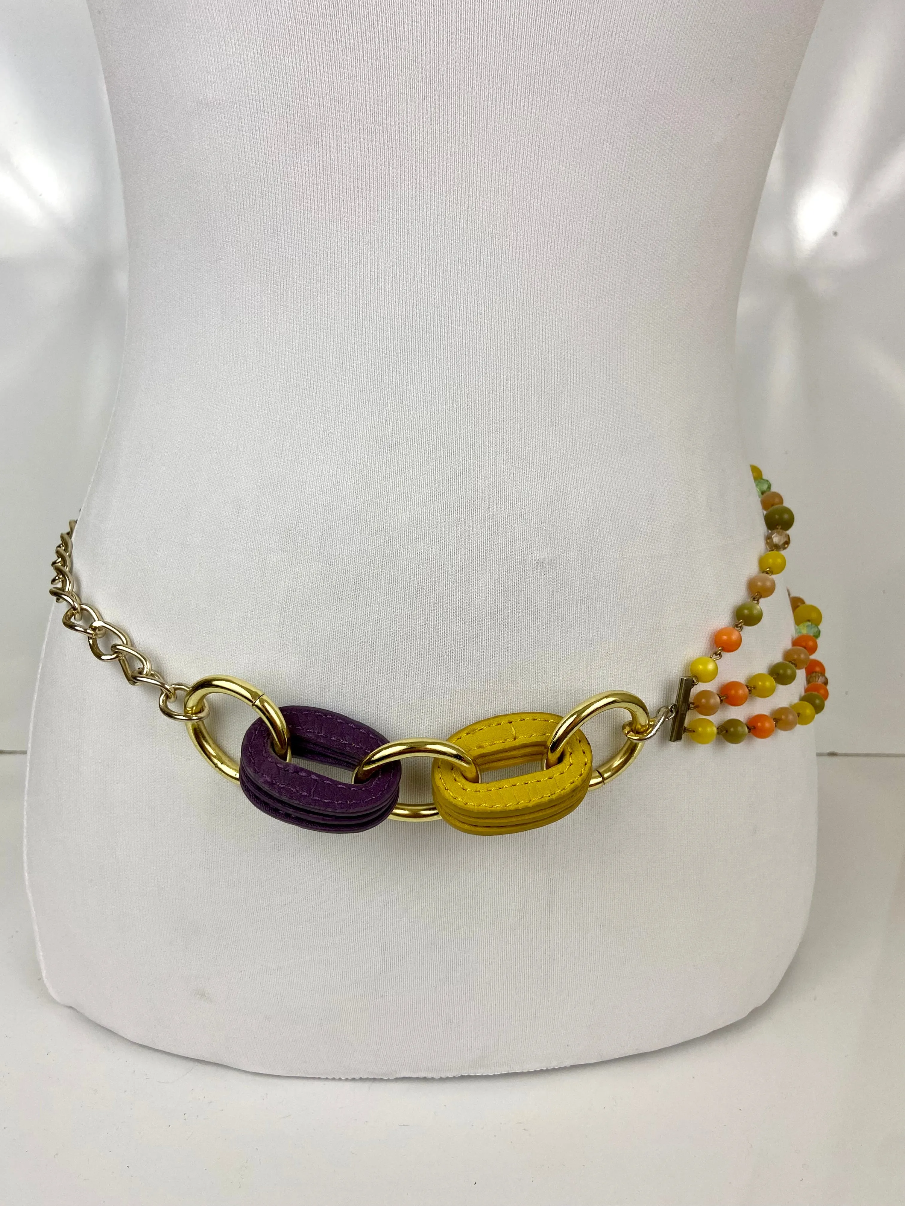 Multi colored layered belt