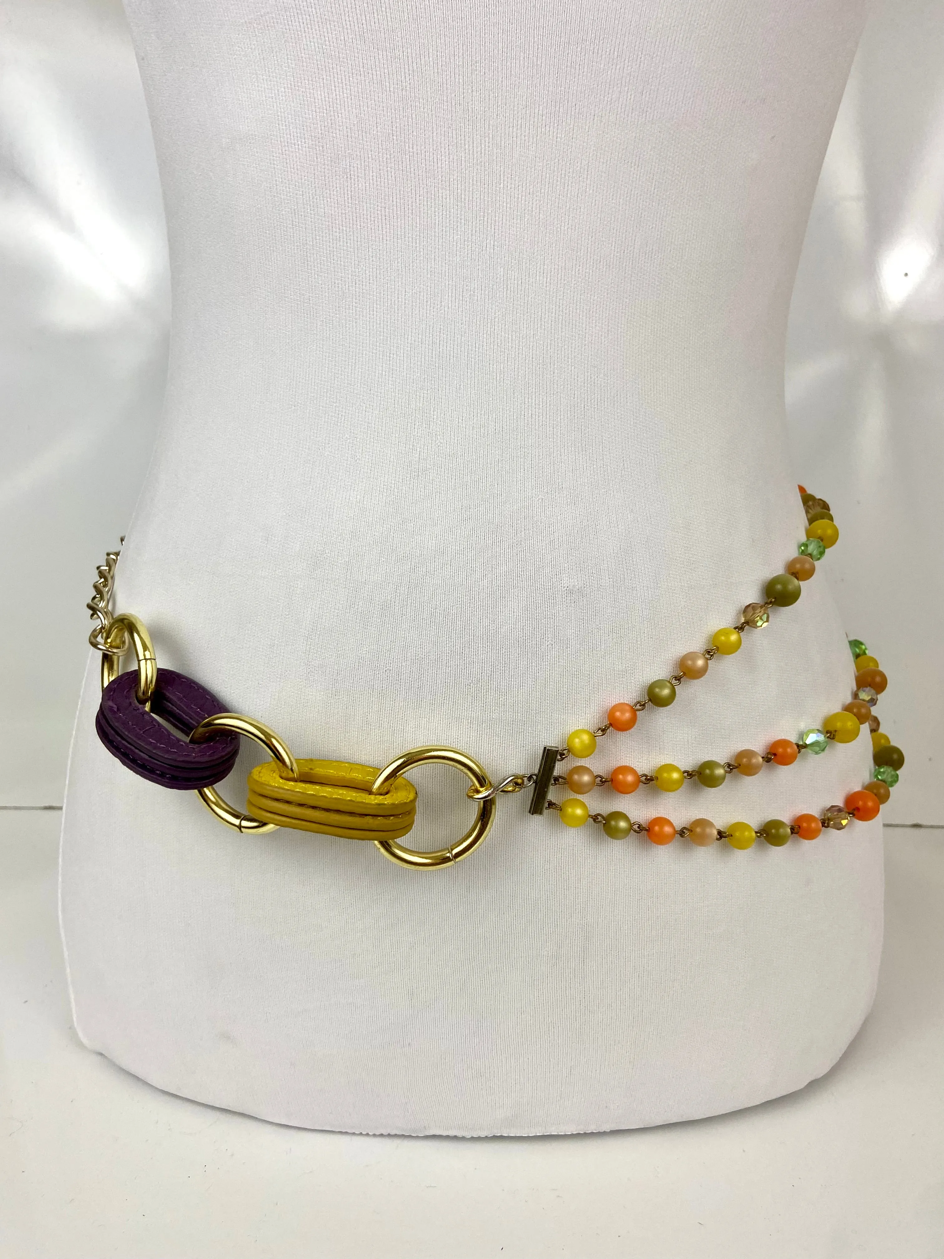 Multi colored layered belt