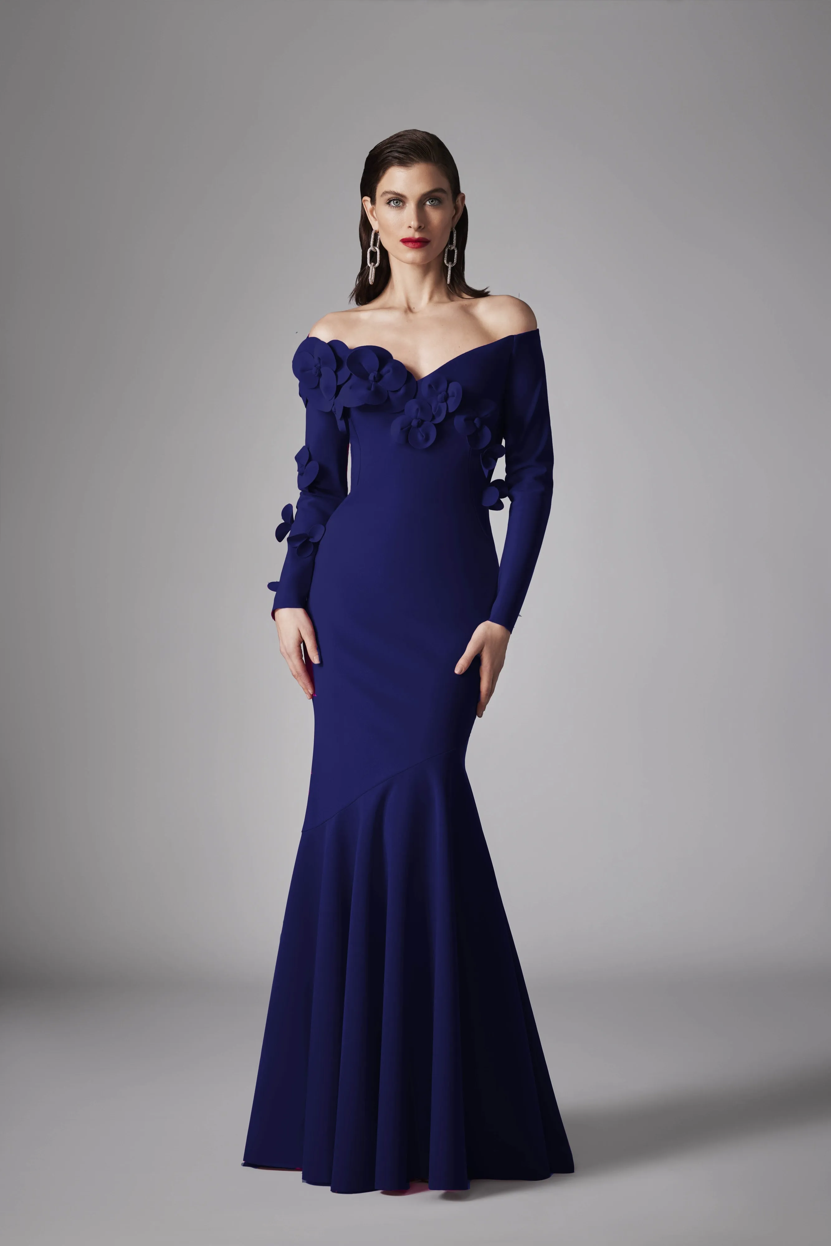 OFF-THE-SHOULDER JERSEY GOWN