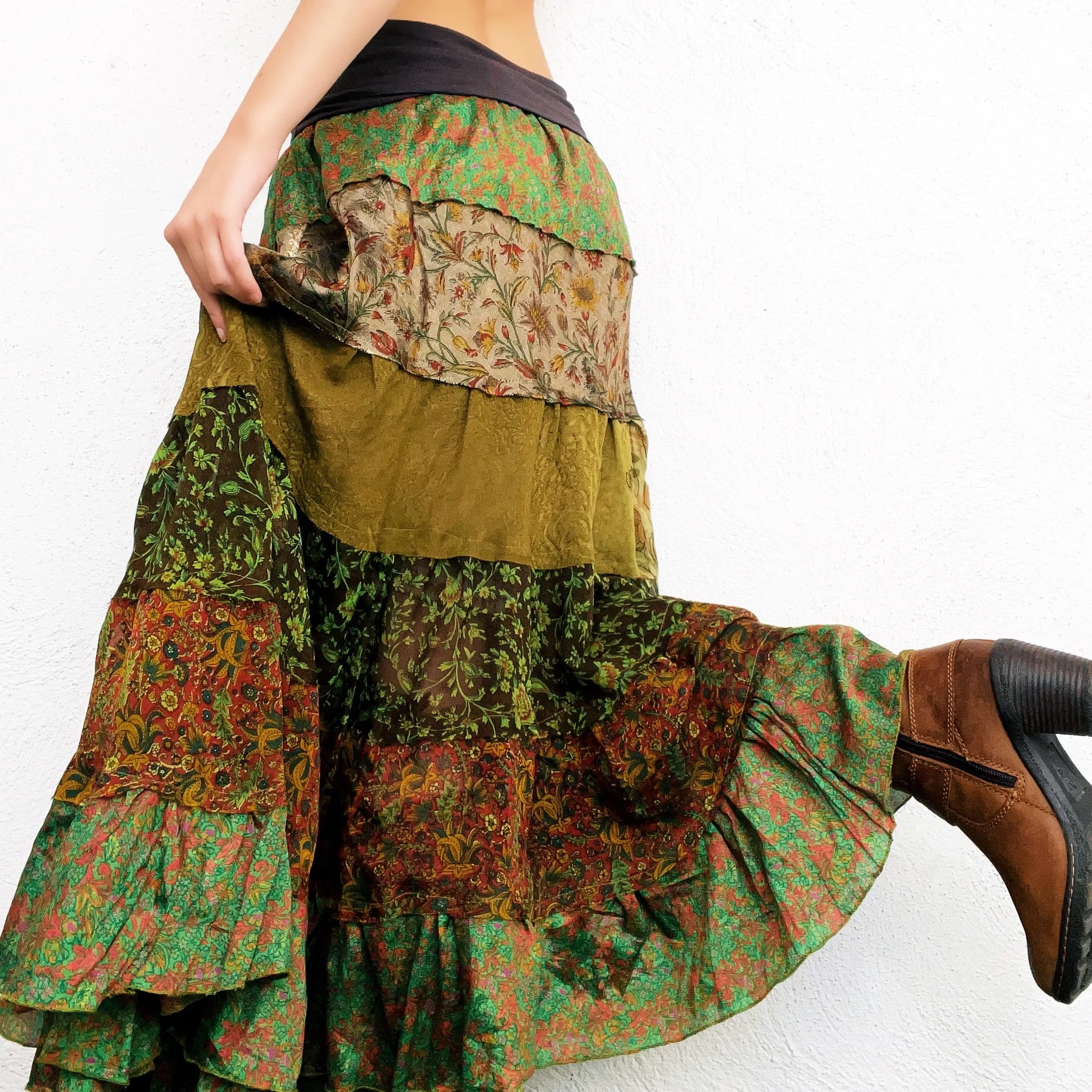 Tiered Silk Floral Maxi Skirt (S/M)