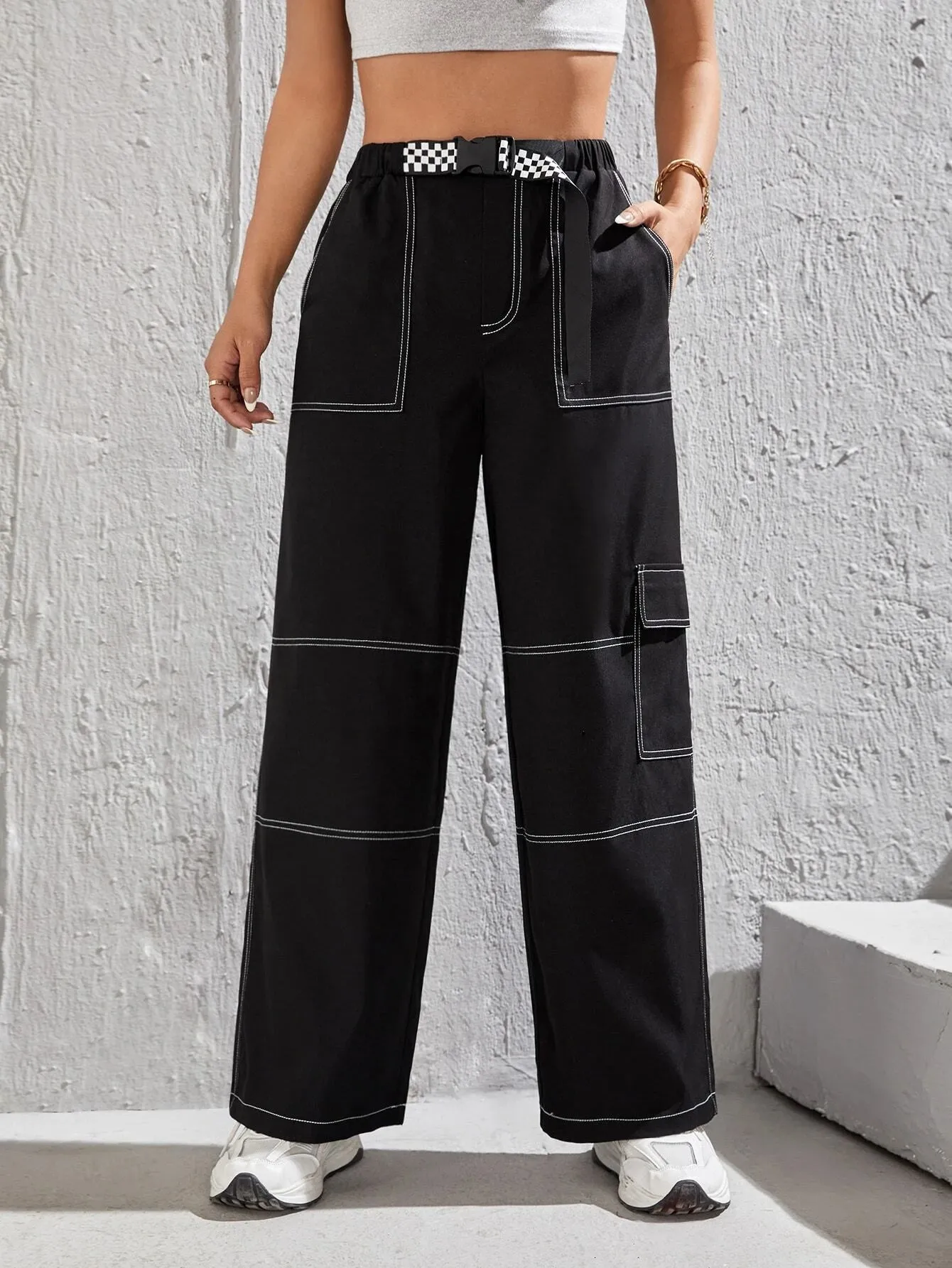 Top Stitching Flap Pocket Side Cargo Pants