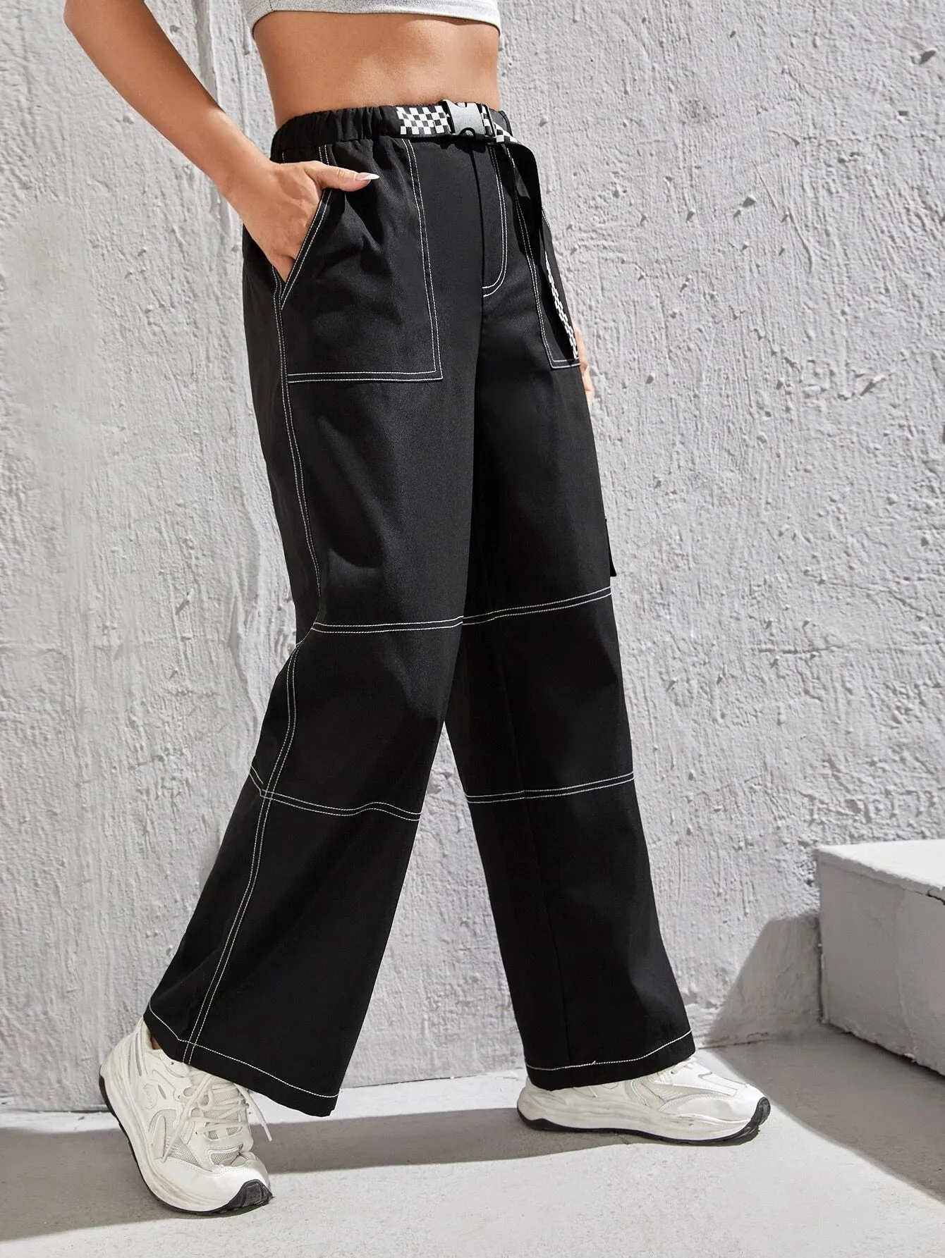 Top Stitching Flap Pocket Side Cargo Pants